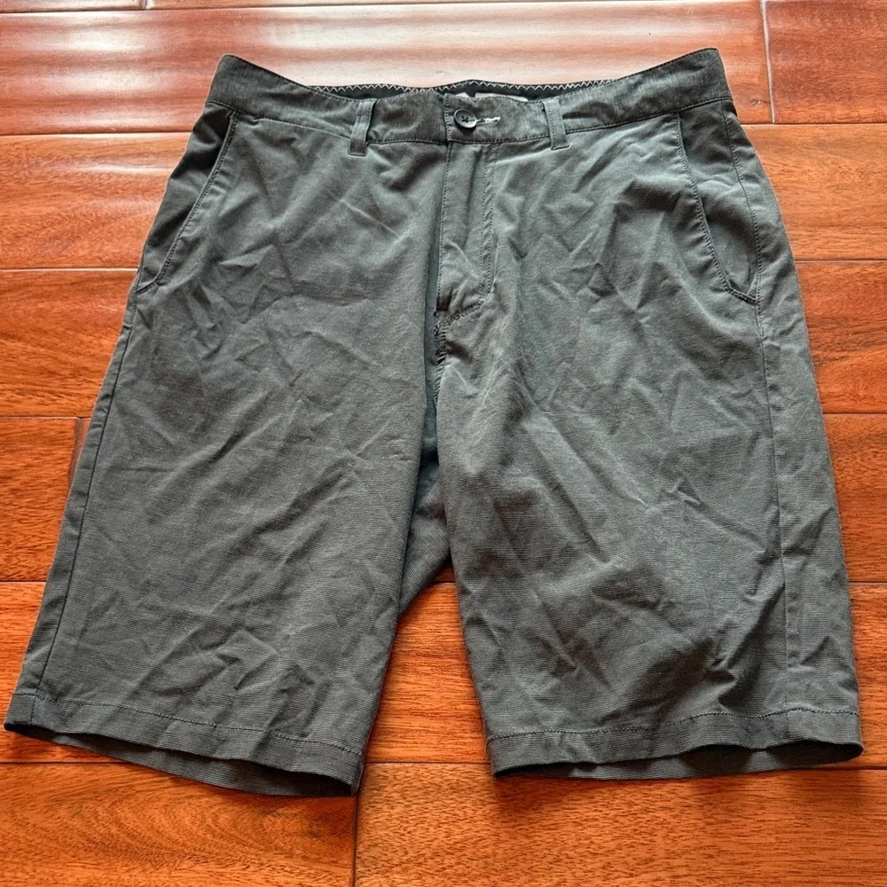 KNQR Lightweight Gray Shorts 30 inch waist/10 inch inseam